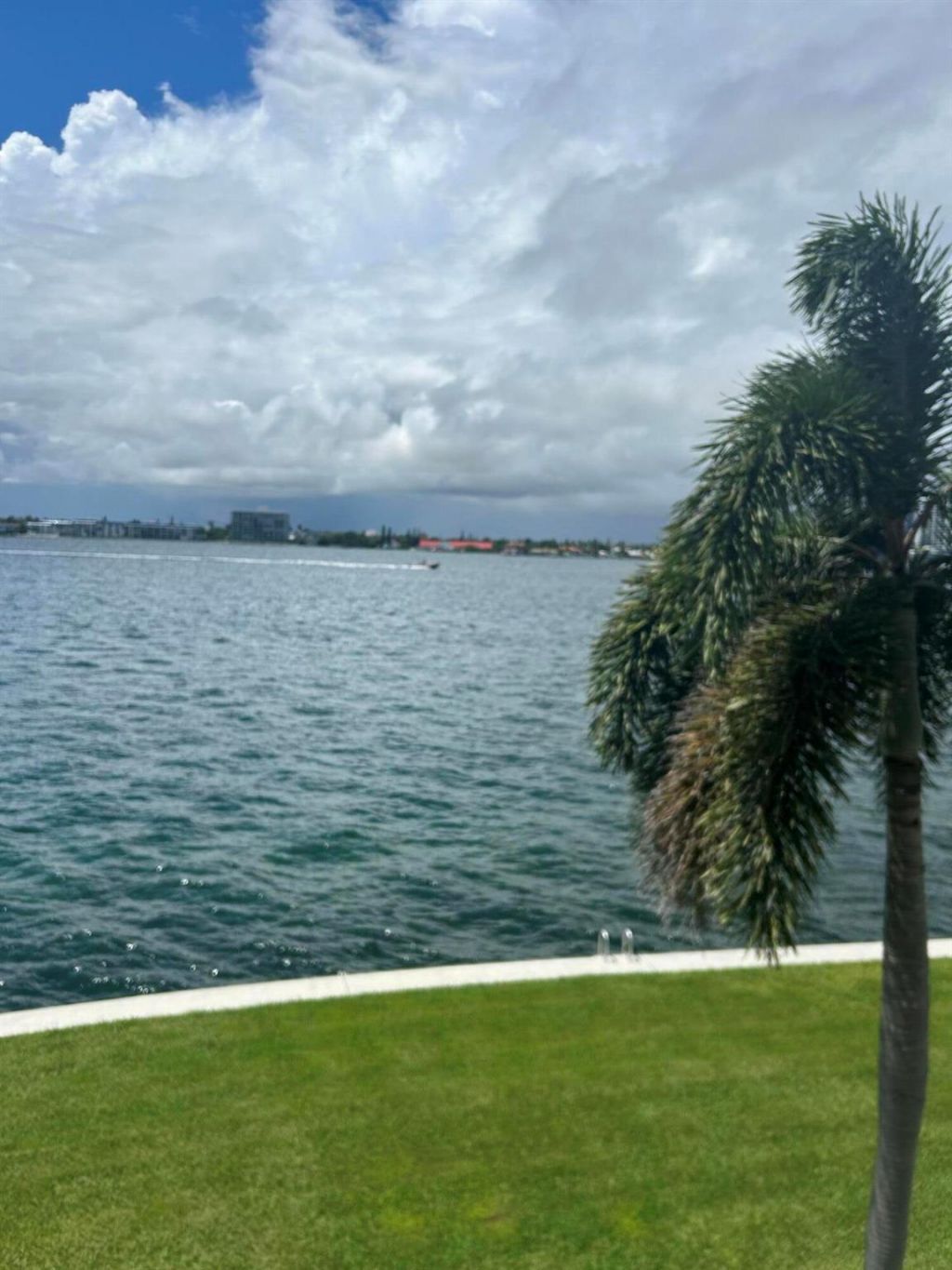 1025 Sugar Sands Boulevard, Unit 360, Singer Island, FL 33404 Photo