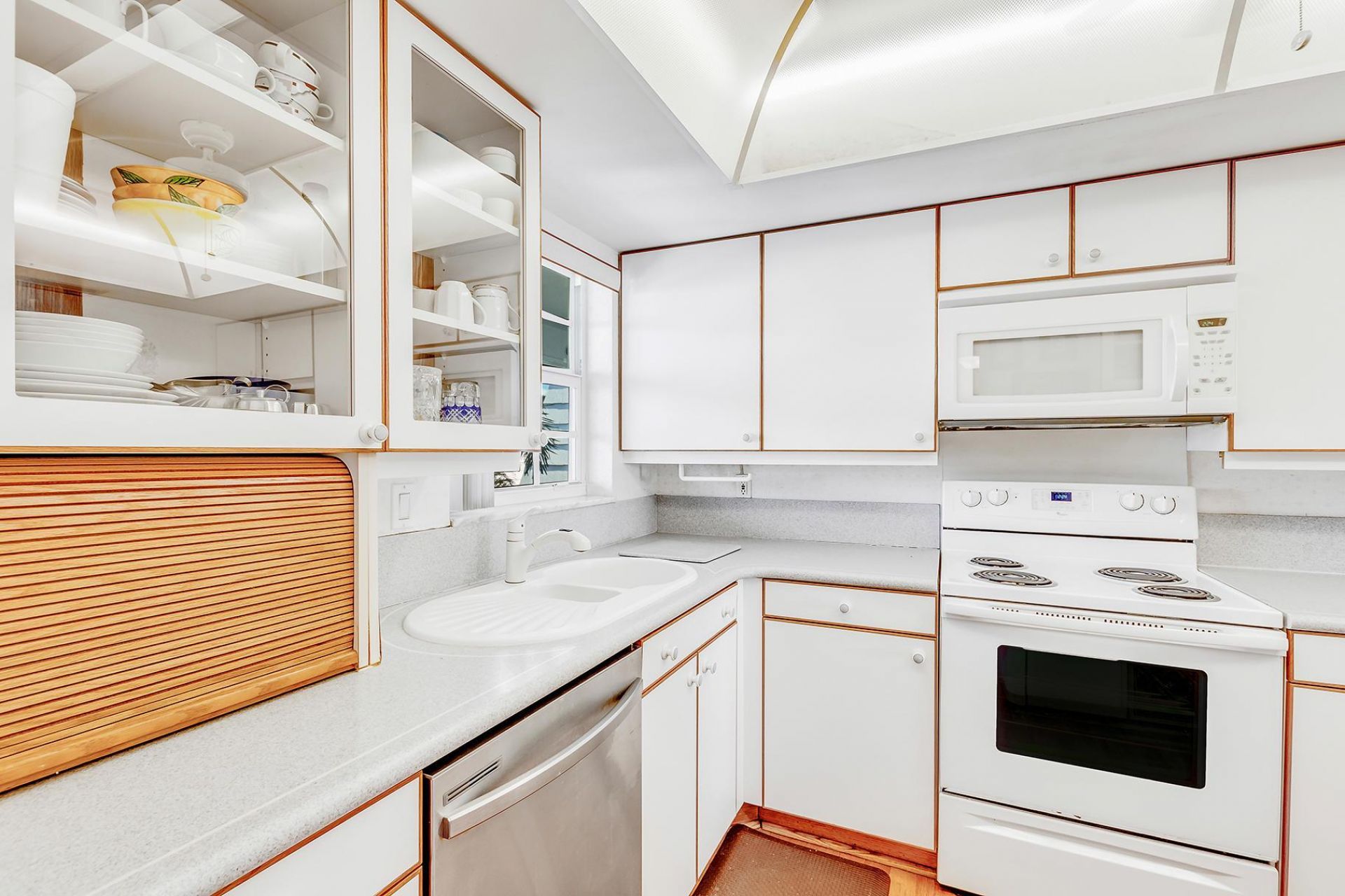 1025 Sugar Sands Boulevard, Unit 360, Singer Island, FL 33404 Photo