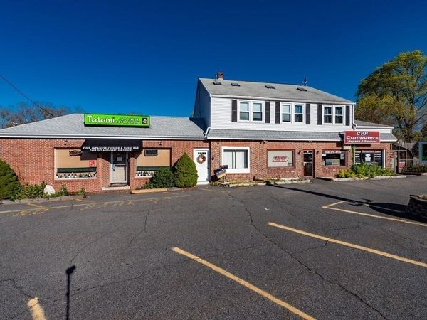 118 North Bedford Street, East Bridgewater, MA 02333