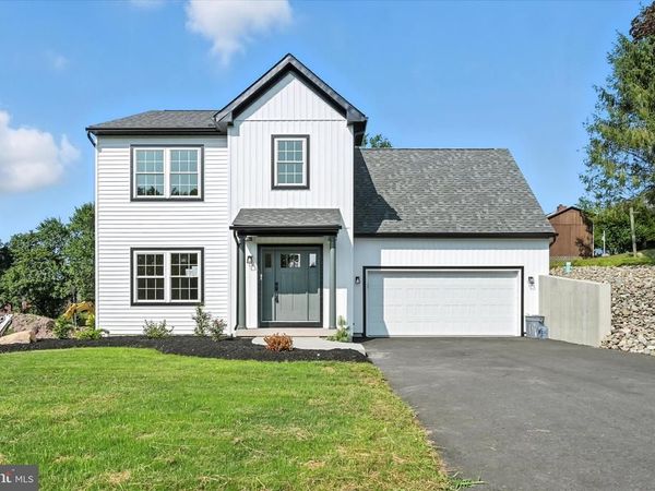 57 ARDMORE AVENUE, TAMAQUA, PA 18252