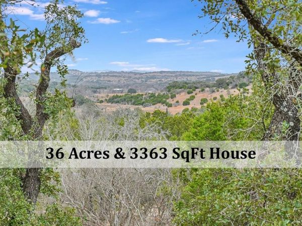 199 Middleton RD, Spicewood, TX 78669