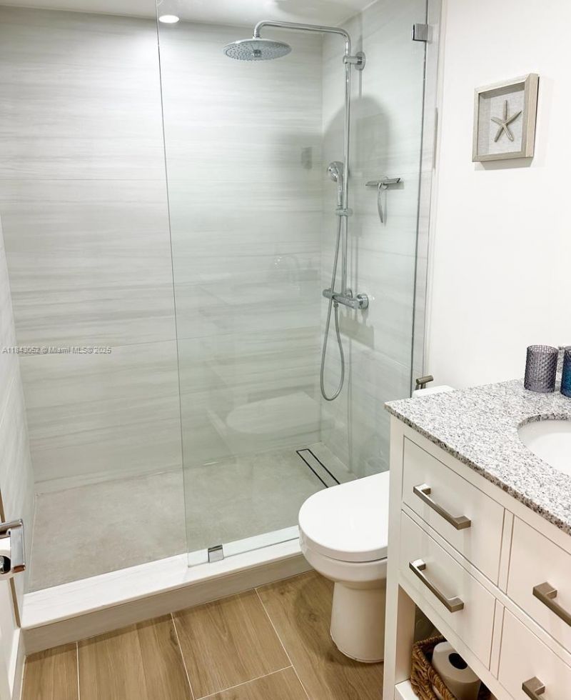 72 S 7, Unit 112, Naples, FL 34102 Photo