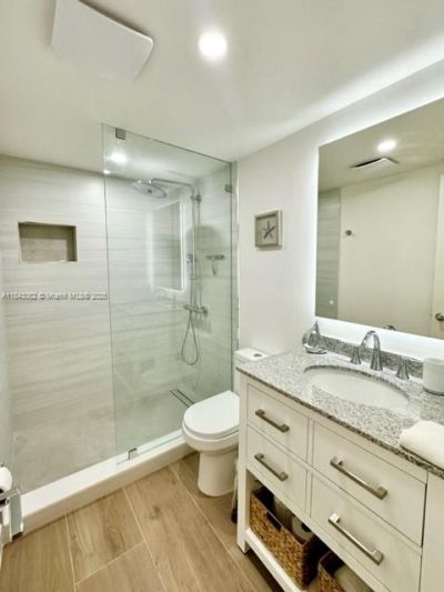 72 S 7, Unit 112, Naples, FL 34102 Photo