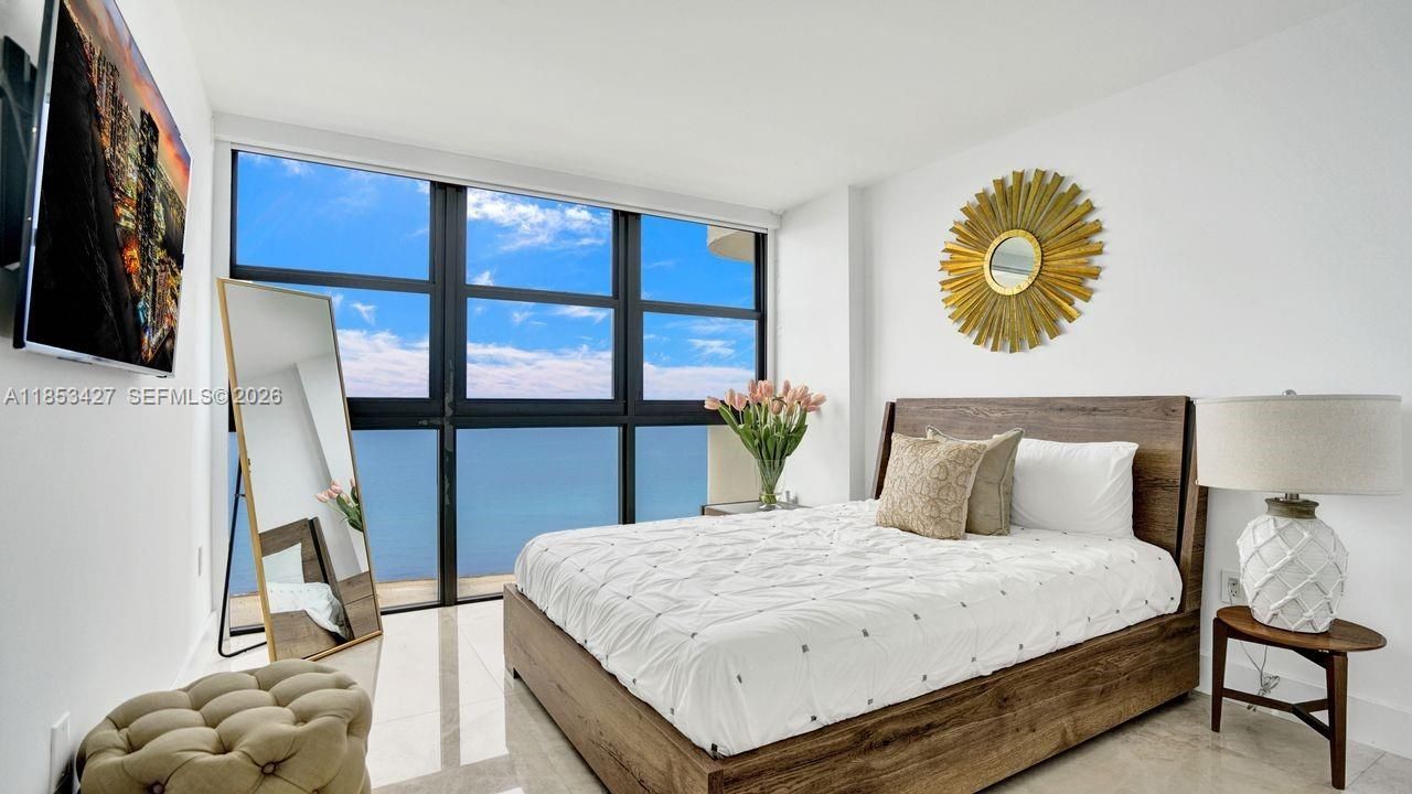 5757 Collins Ave, Unit 1605, Miami Beach, FL 33140 Photo