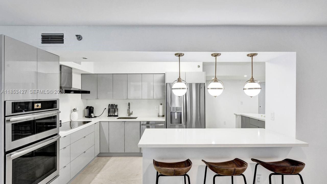 5757 Collins Ave, Unit 1605, Miami Beach, FL 33140 Photo