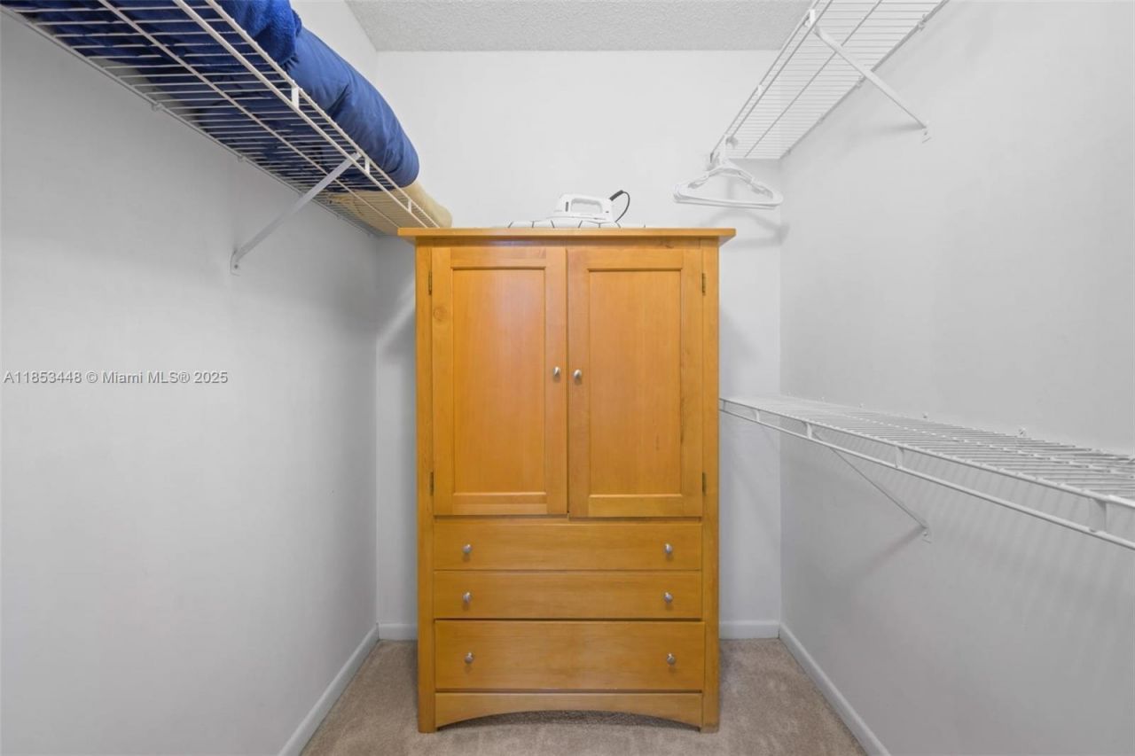 19999 E Country Club Dr, Unit 1208, Aventura, FL 33180 Photo