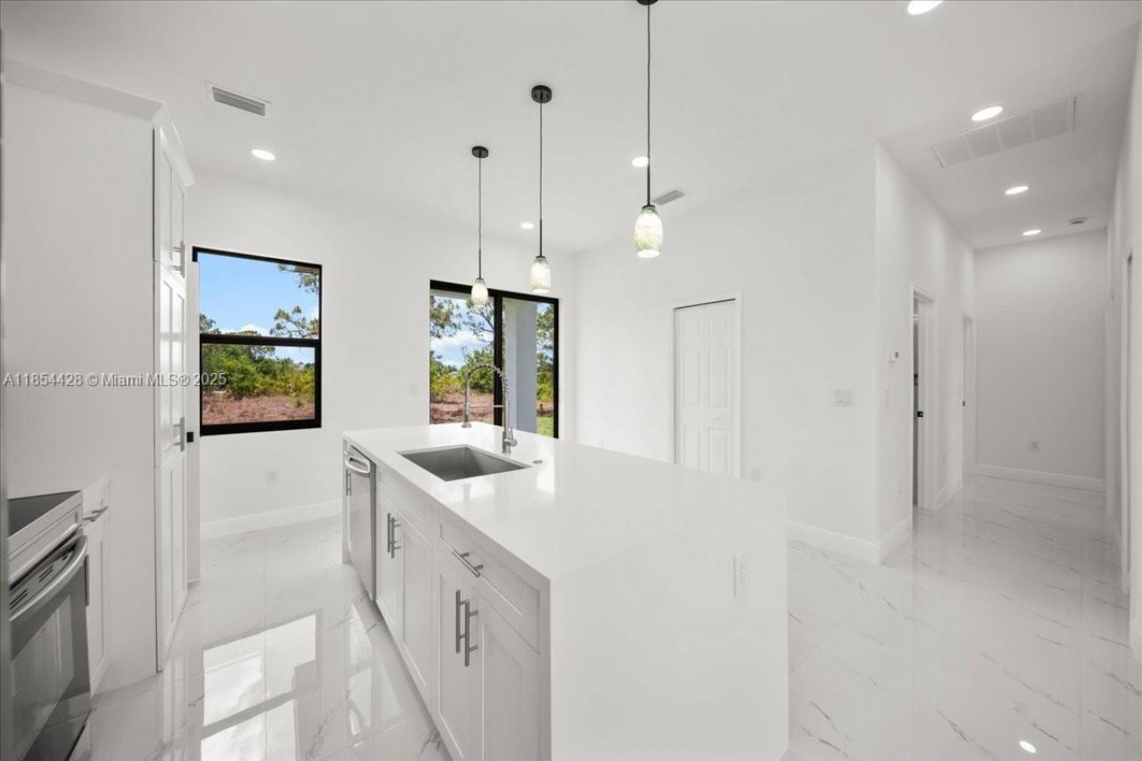 1262 Bowles Ave, Lehigh Acres, FL 33913 Photo