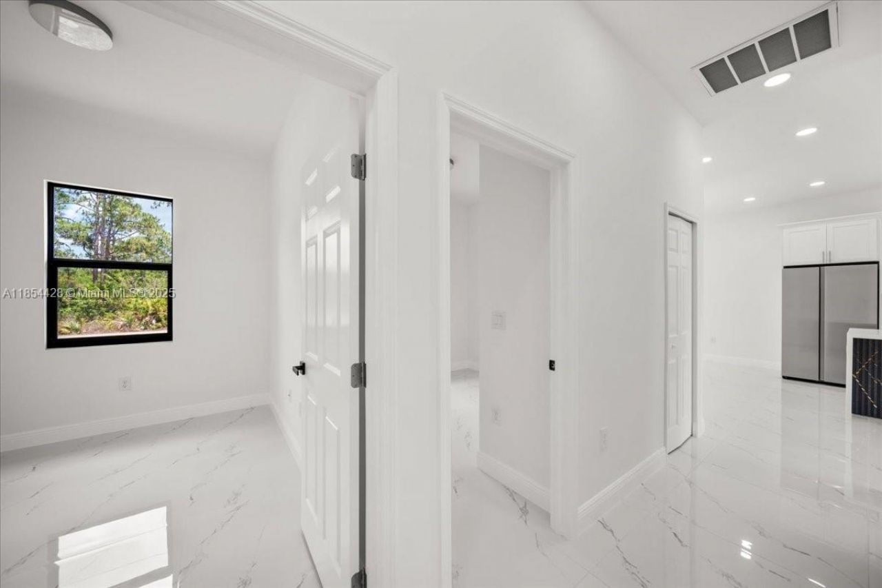 1262 Bowles Ave, Lehigh Acres, FL 33913 Photo