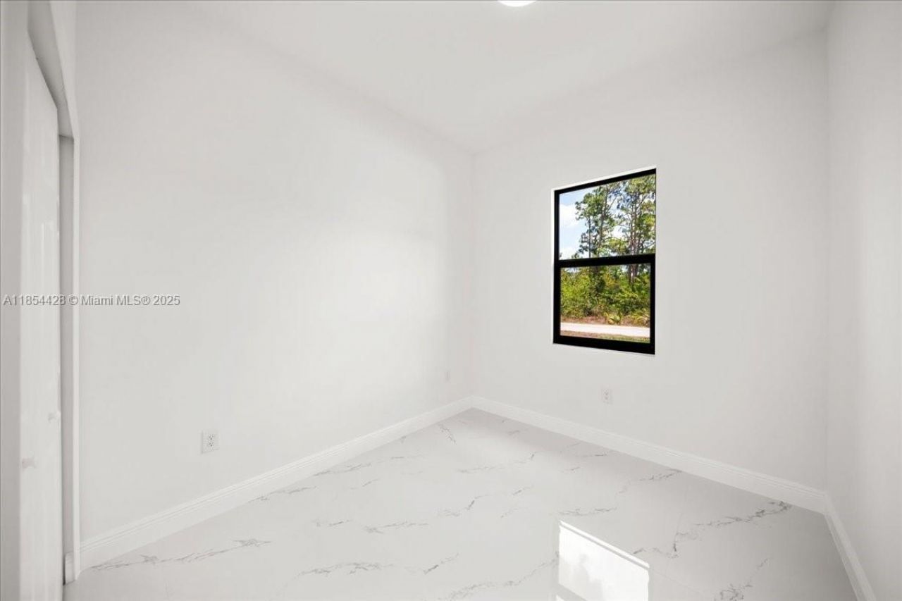 1262 Bowles Ave, Lehigh Acres, FL 33913 Photo