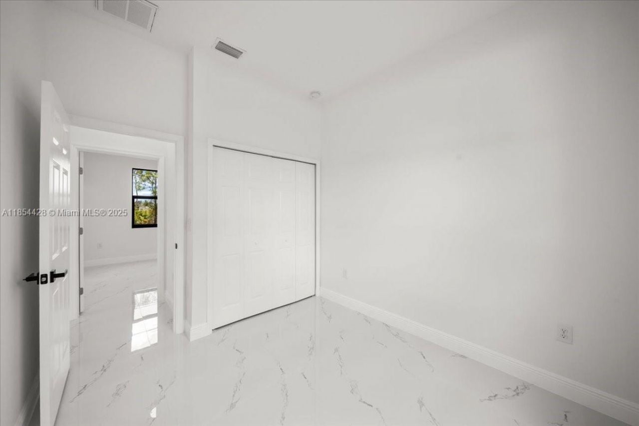 1262 Bowles Ave, Lehigh Acres, FL 33913 Photo