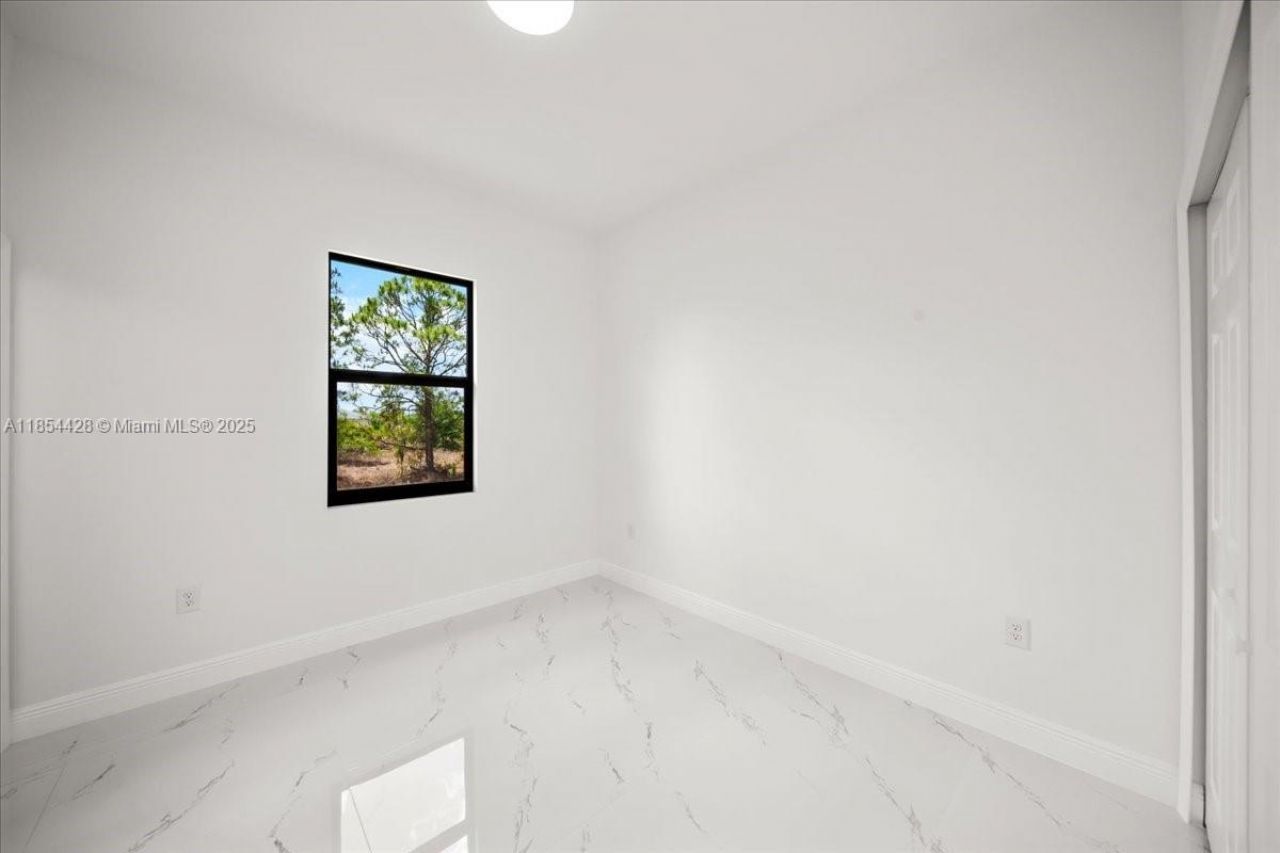 1262 Bowles Ave, Lehigh Acres, FL 33913 Photo