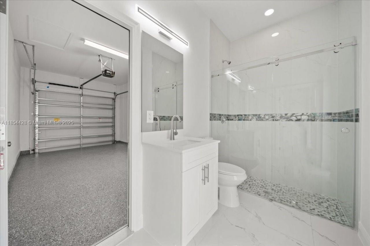 1262 Bowles Ave, Lehigh Acres, FL 33913 Photo