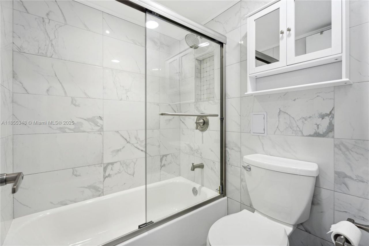 750 NE 64th St, Unit B500, Miami, FL 33138 Photo