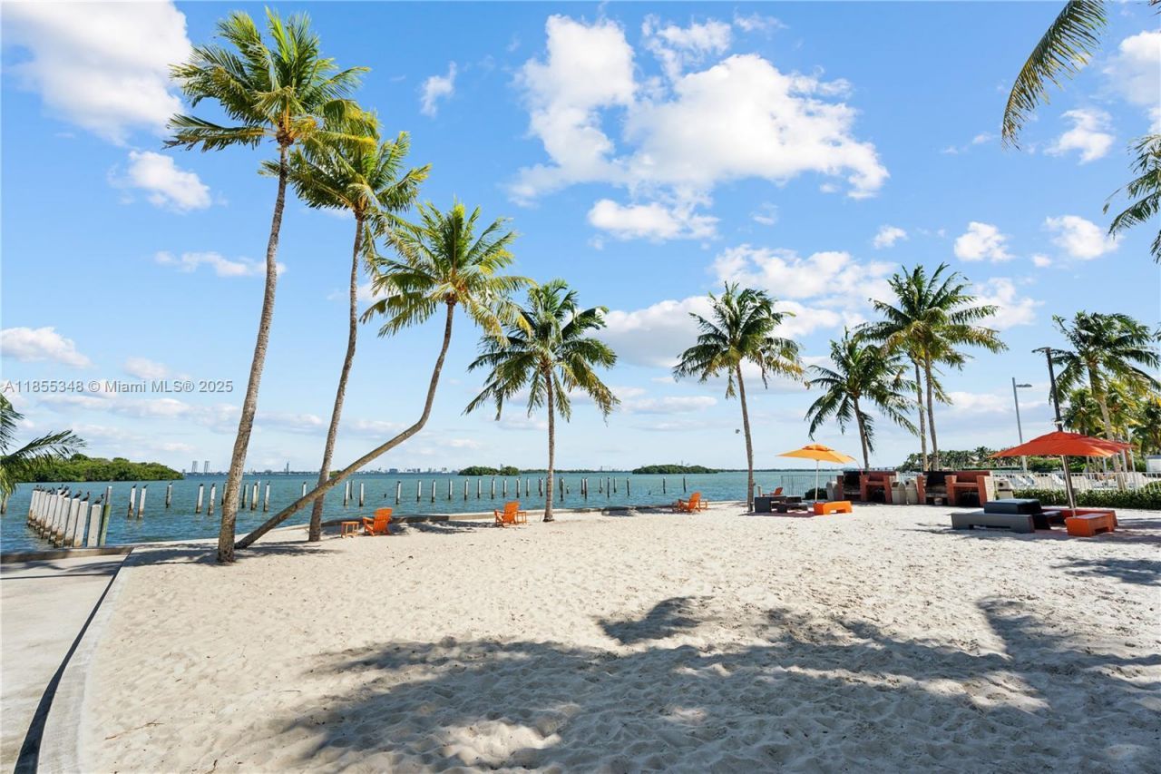 750 NE 64th St, Unit B500, Miami, FL 33138 Photo