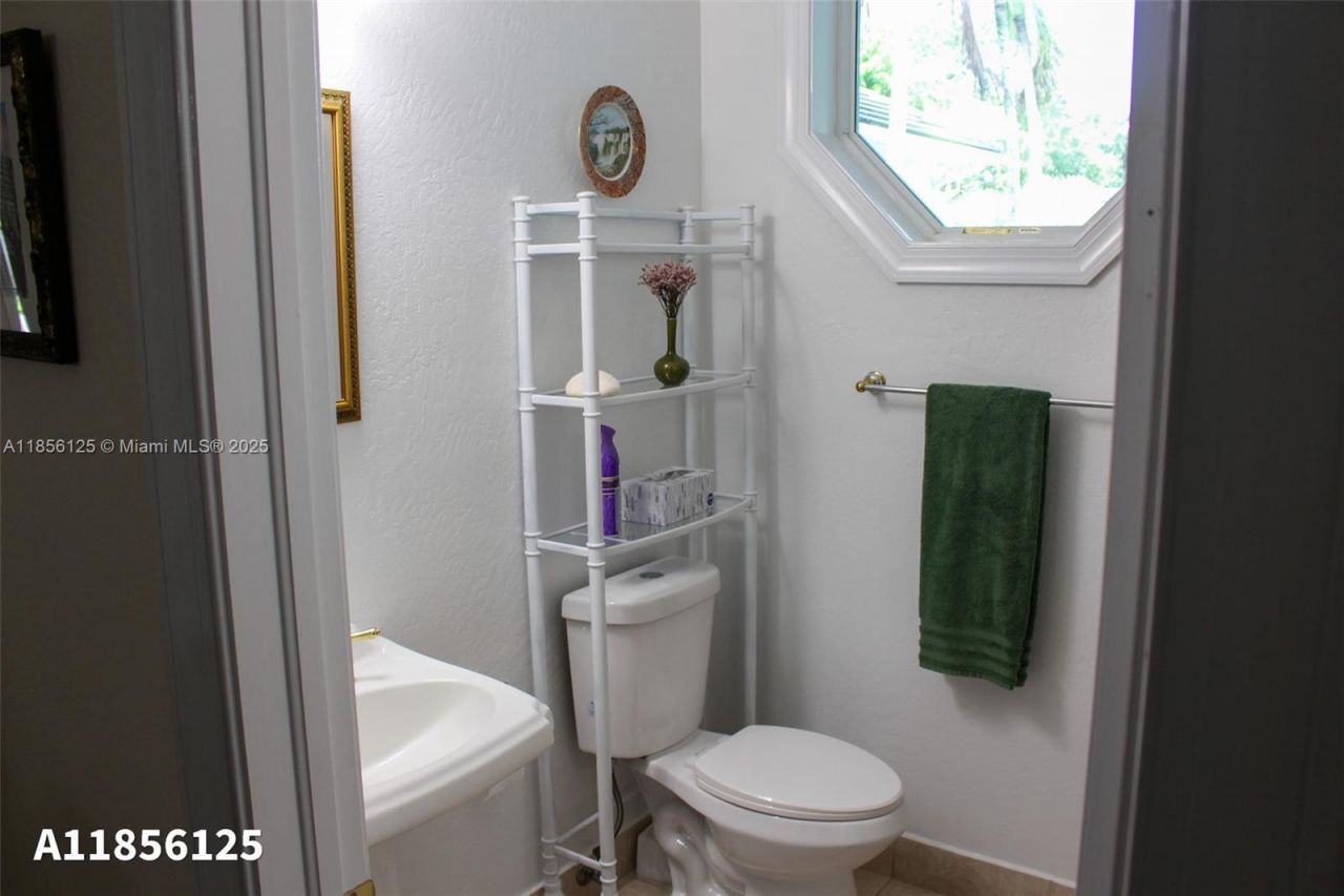 15255 SW 80th Ave, Palmetto Bay, FL 33157 Photo