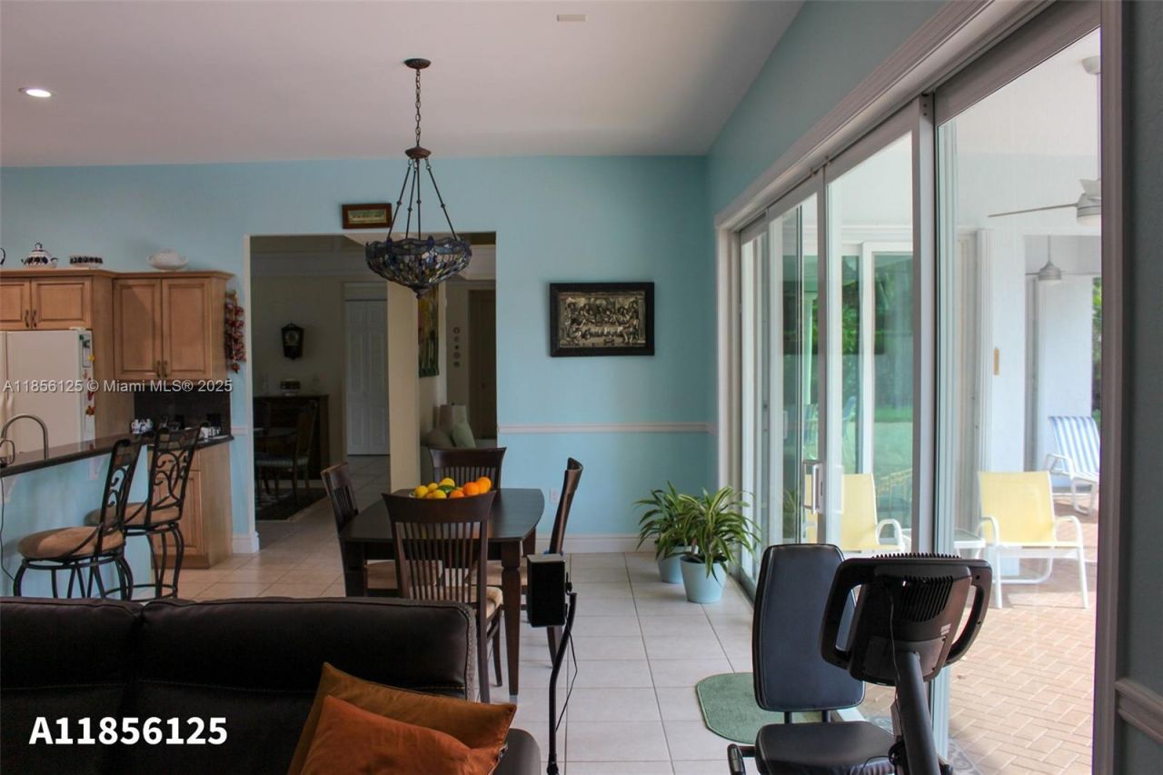 15255 SW 80th Ave, Palmetto Bay, FL 33157 Photo