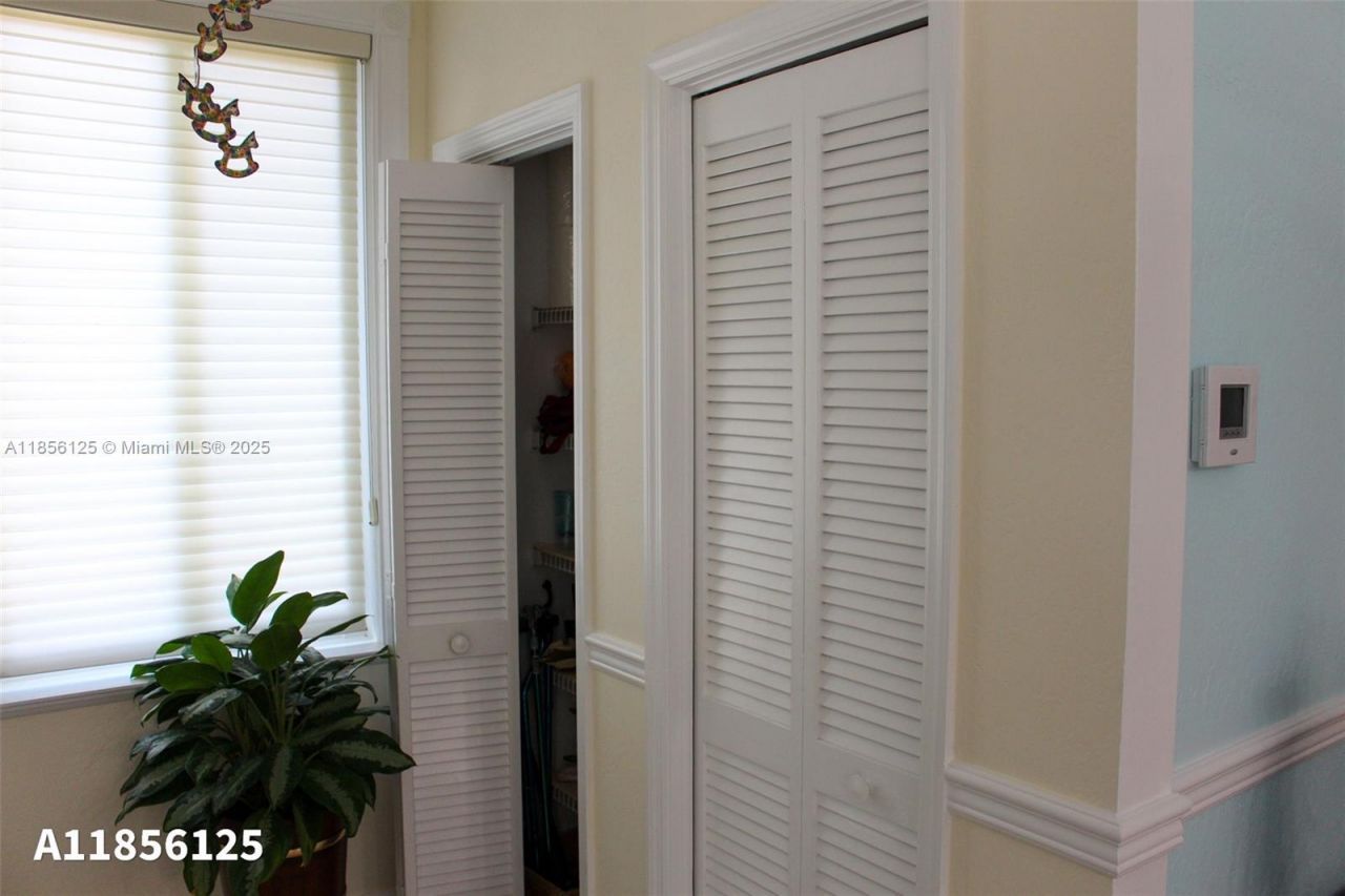 15255 SW 80th Ave, Palmetto Bay, FL 33157 Photo