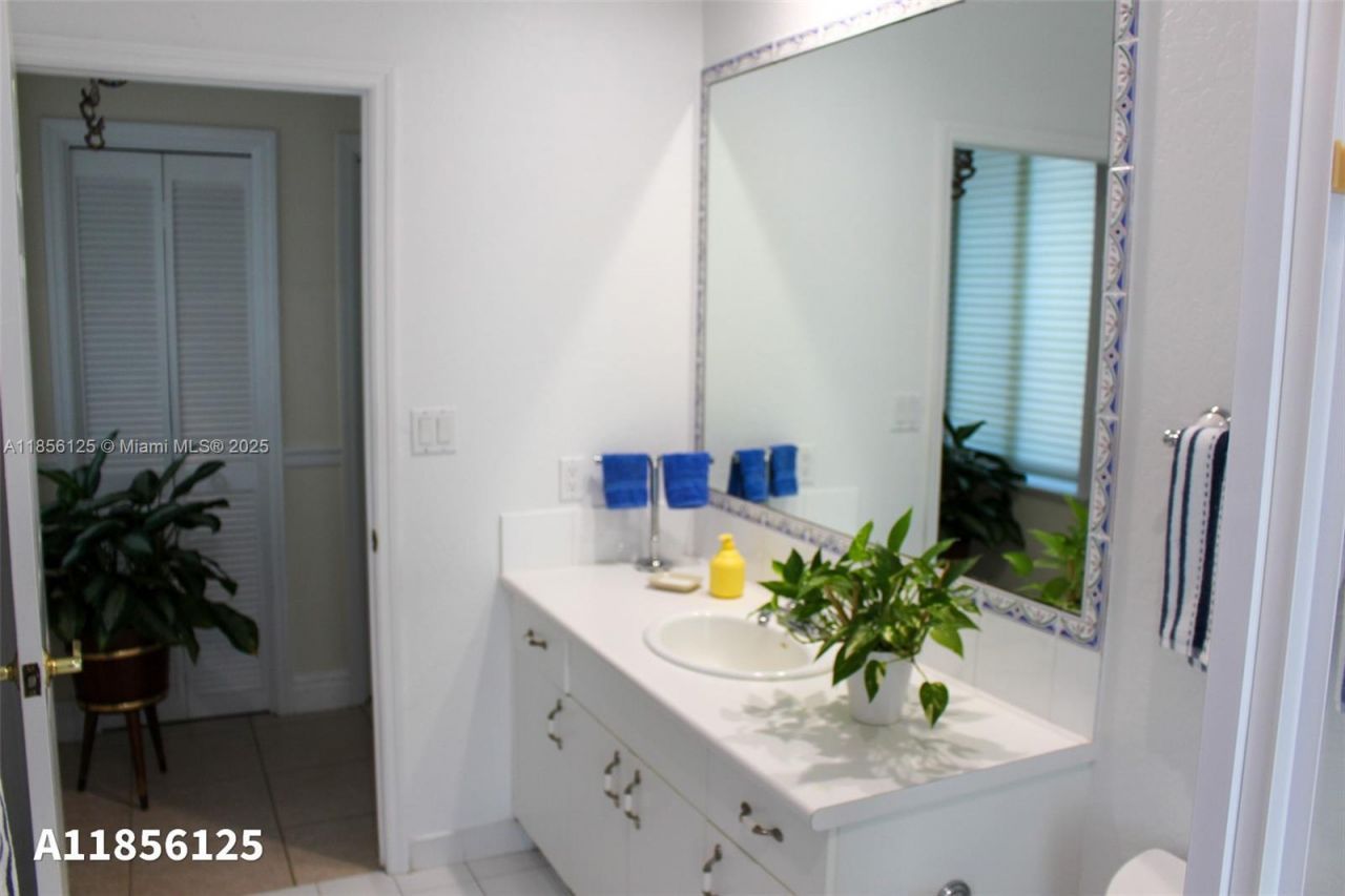 15255 SW 80th Ave, Palmetto Bay, FL 33157 Photo