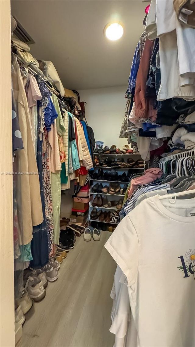 3570 Magellan Cir, Unit 222-2, Aventura, FL 33180 Photo