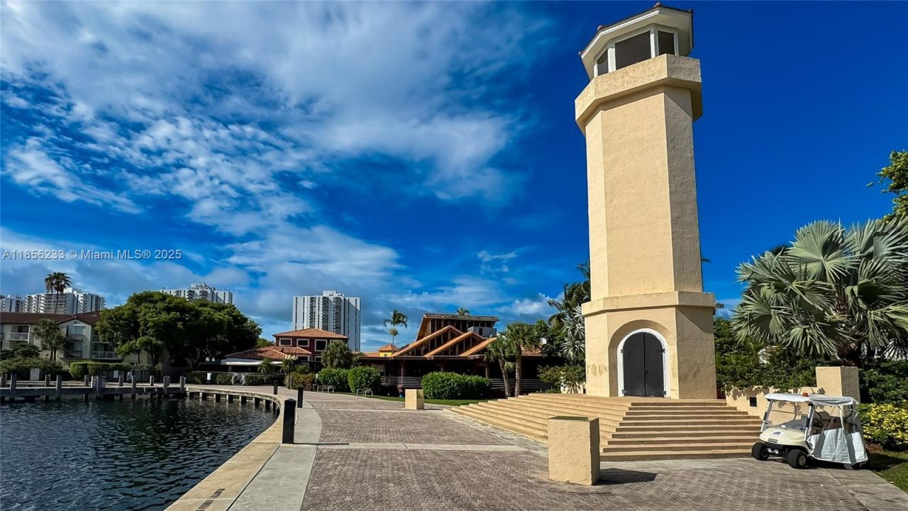 3570 Magellan Cir, Unit 222-2, Aventura, FL 33180 Photo