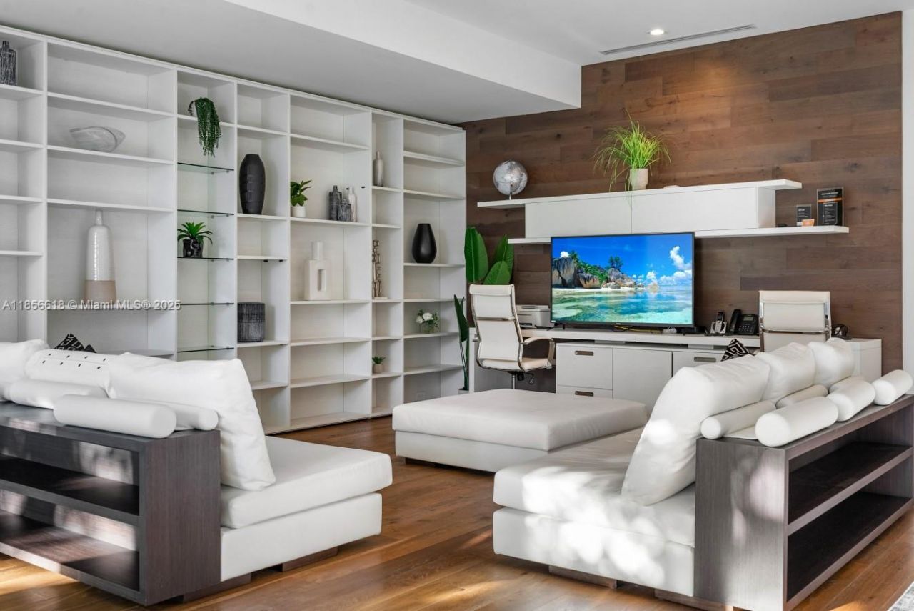 310 SE 11th Ave, Fort Lauderdale, FL 33301 Photo