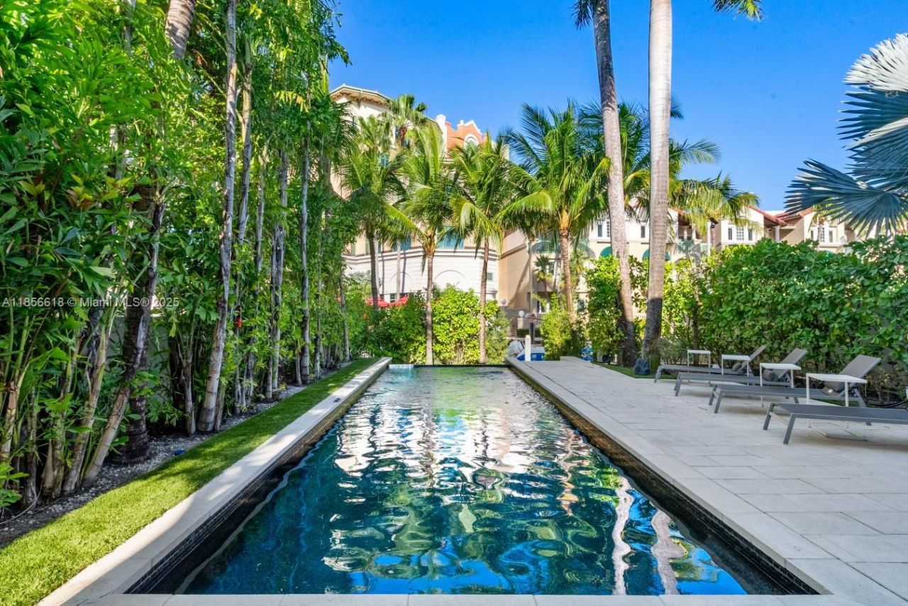 310 SE 11th Ave, Fort Lauderdale, FL 33301 Photo