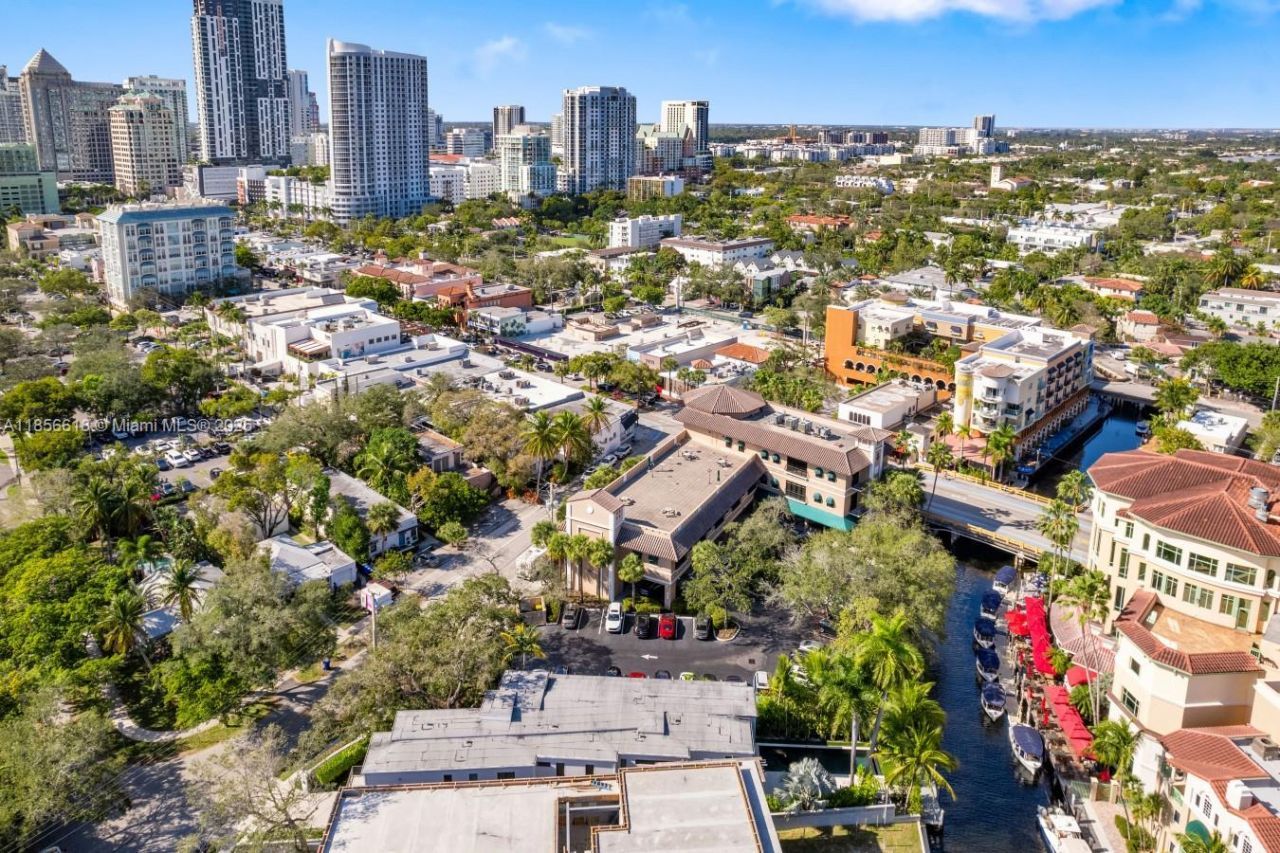 310 SE 11th Ave, Fort Lauderdale, FL 33301 Photo