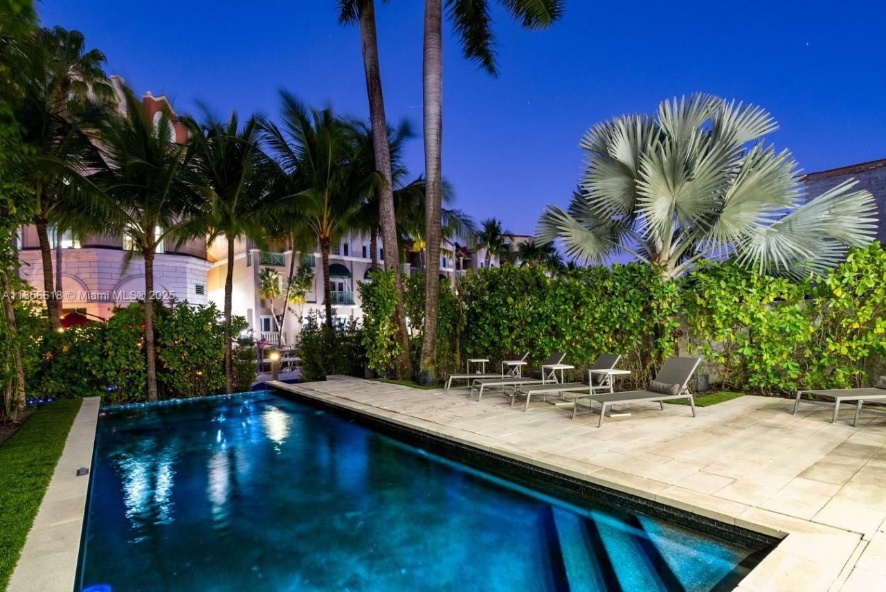 310 SE 11th Ave, Fort Lauderdale, FL 33301 Photo