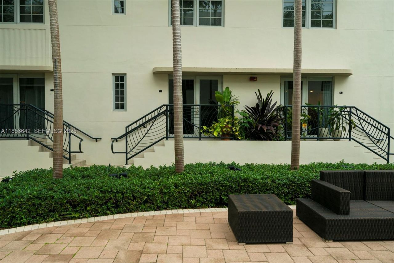 435 21st St, Unit 103, Miami Beach, FL 33139 Photo