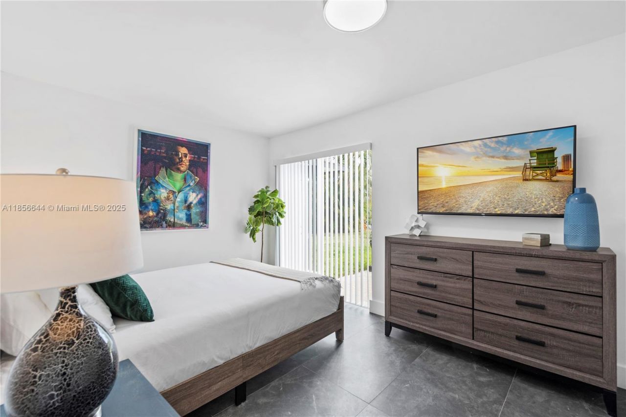 4322 Polk St, Hollywood, FL 33021 Photo