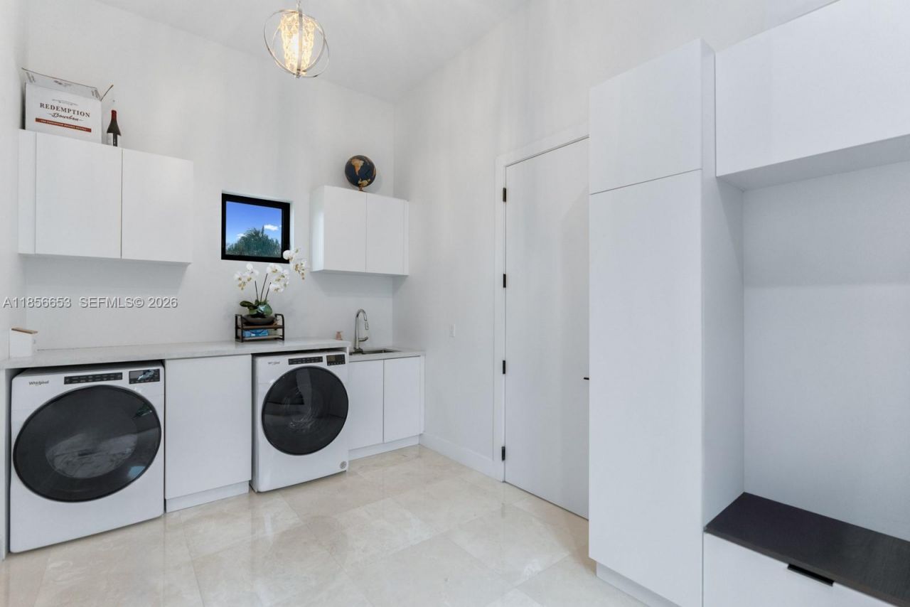 80 NW 129th Ave, Miami, FL 33182 Photo