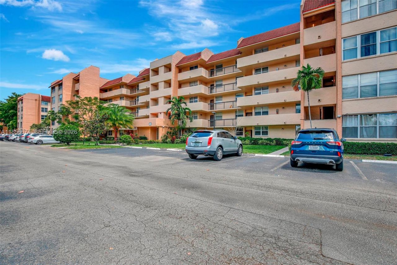 3651 Environ Blvd, Unit 256, Lauderhill, FL 33319 Photo