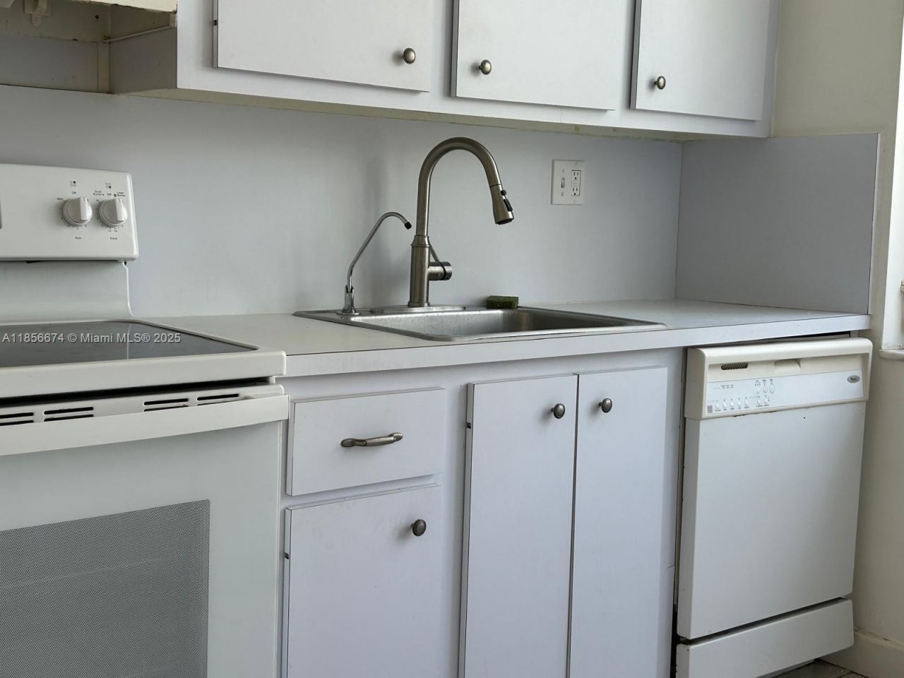 3651 Environ Blvd, Unit 256, Lauderhill, FL 33319 Photo