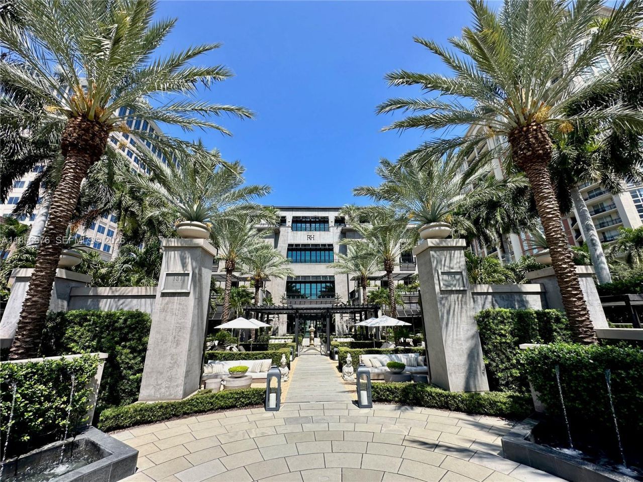 651 Okeechobee Blvd, Unit 1002, West Palm Beach, FL 33401 Photo
