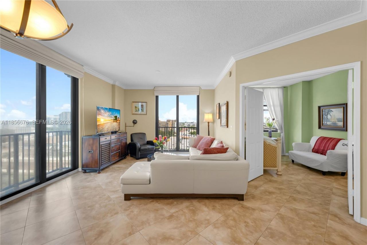 651 Okeechobee Blvd, Unit 1002, West Palm Beach, FL 33401 Photo