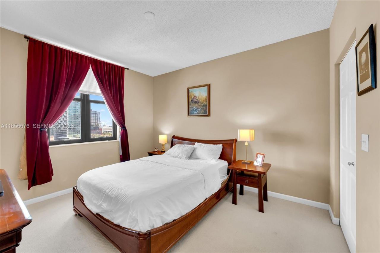651 Okeechobee Blvd, Unit 1002, West Palm Beach, FL 33401 Photo