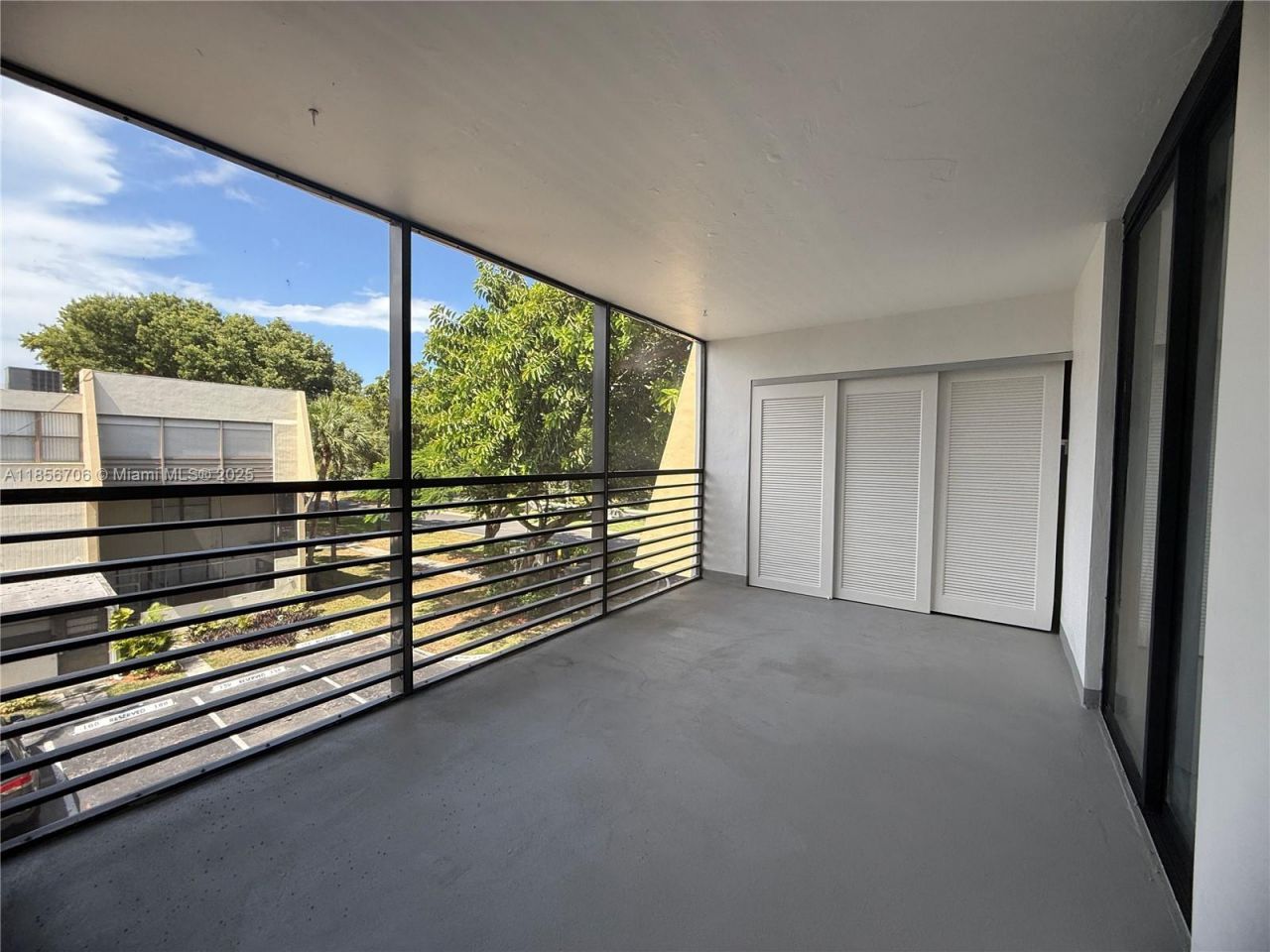 20200 W Country Club Dr, Unit PH14, Aventura, FL 33180 Photo