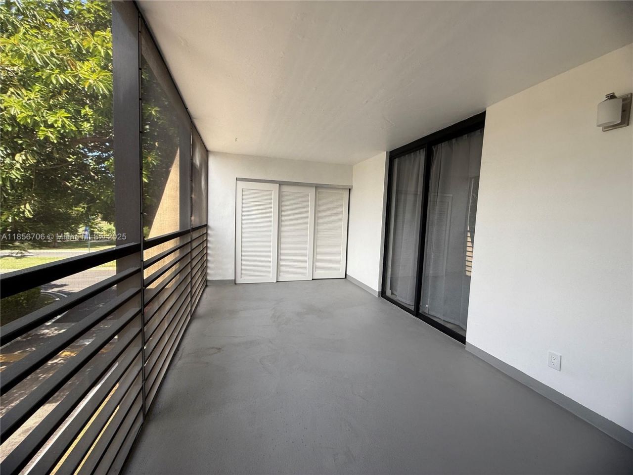 20200 W Country Club Dr, Unit PH14, Aventura, FL 33180 Photo