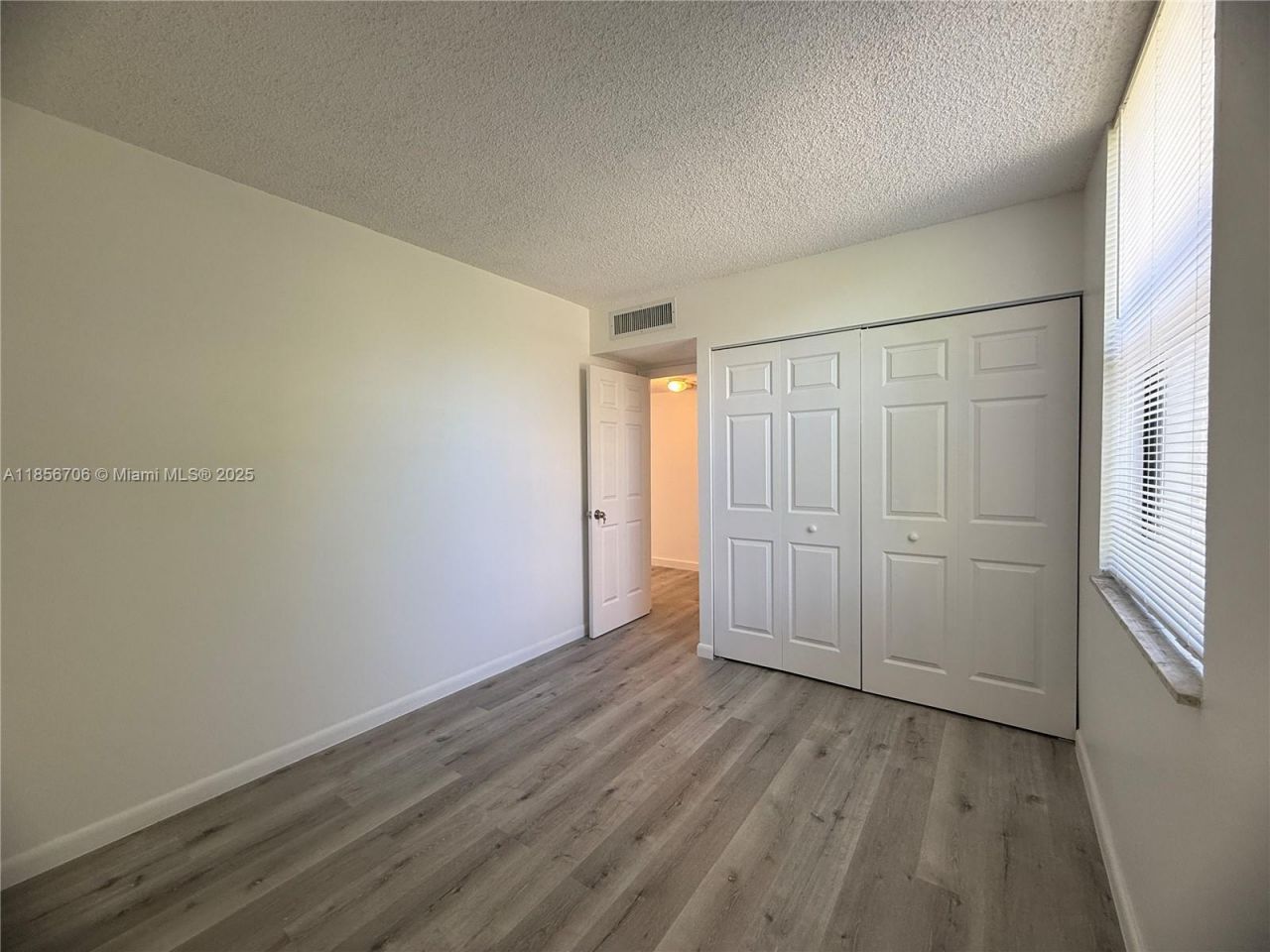 20200 W Country Club Dr, Unit PH14, Aventura, FL 33180 Photo