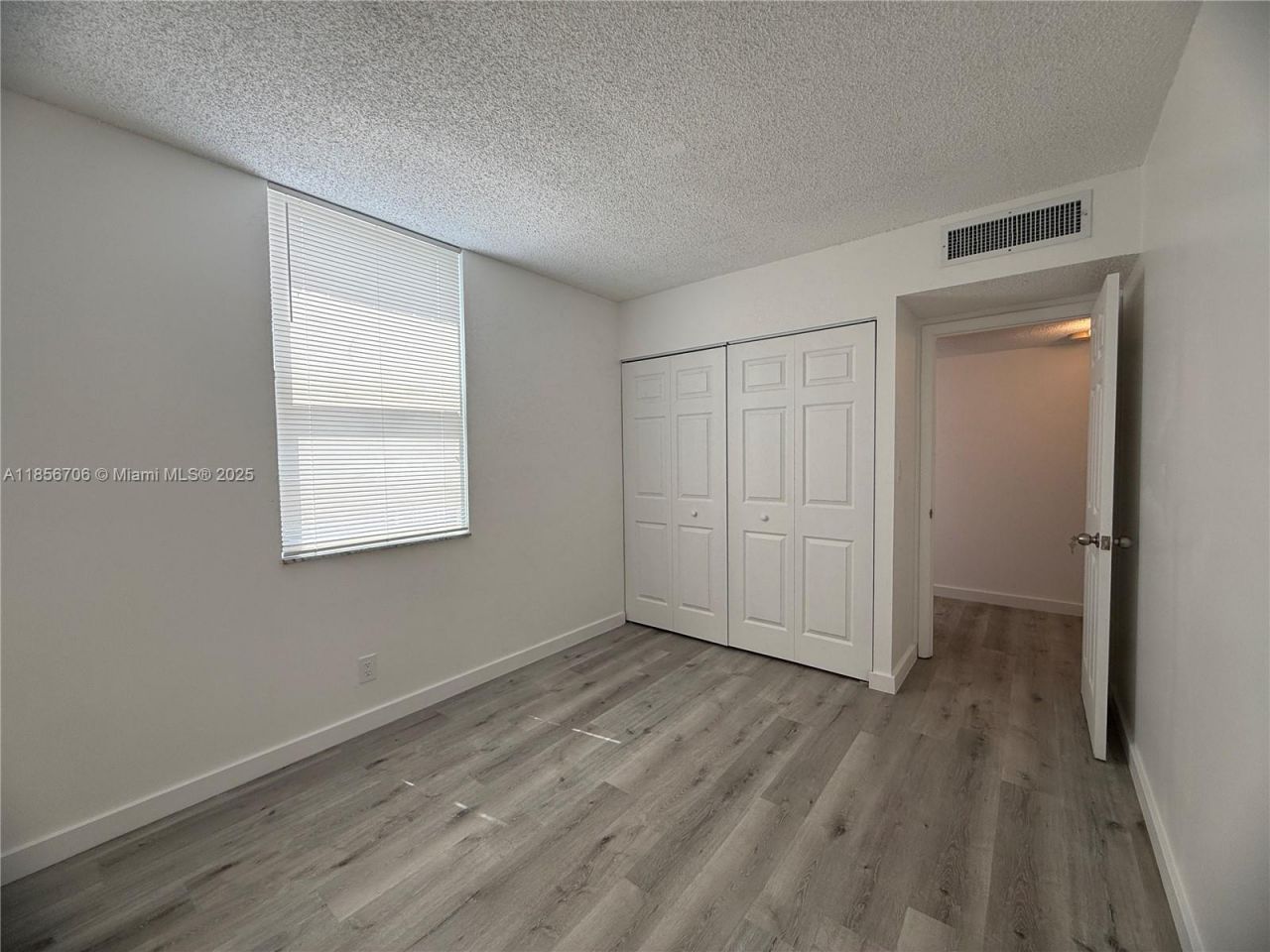 20200 W Country Club Dr, Unit PH14, Aventura, FL 33180 Photo