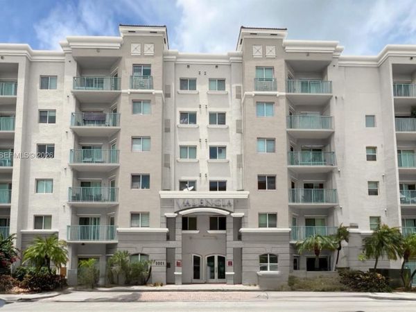 6001 SW 70th St, Unit 127, South Miami, FL 33143