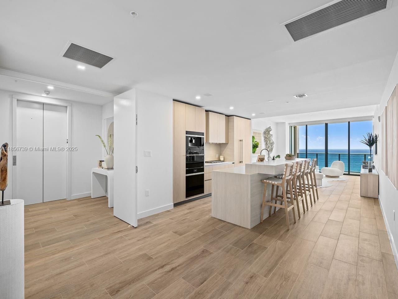 900 N Ocean, Unit 1004, Pompano Beach, FL 33062 Photo