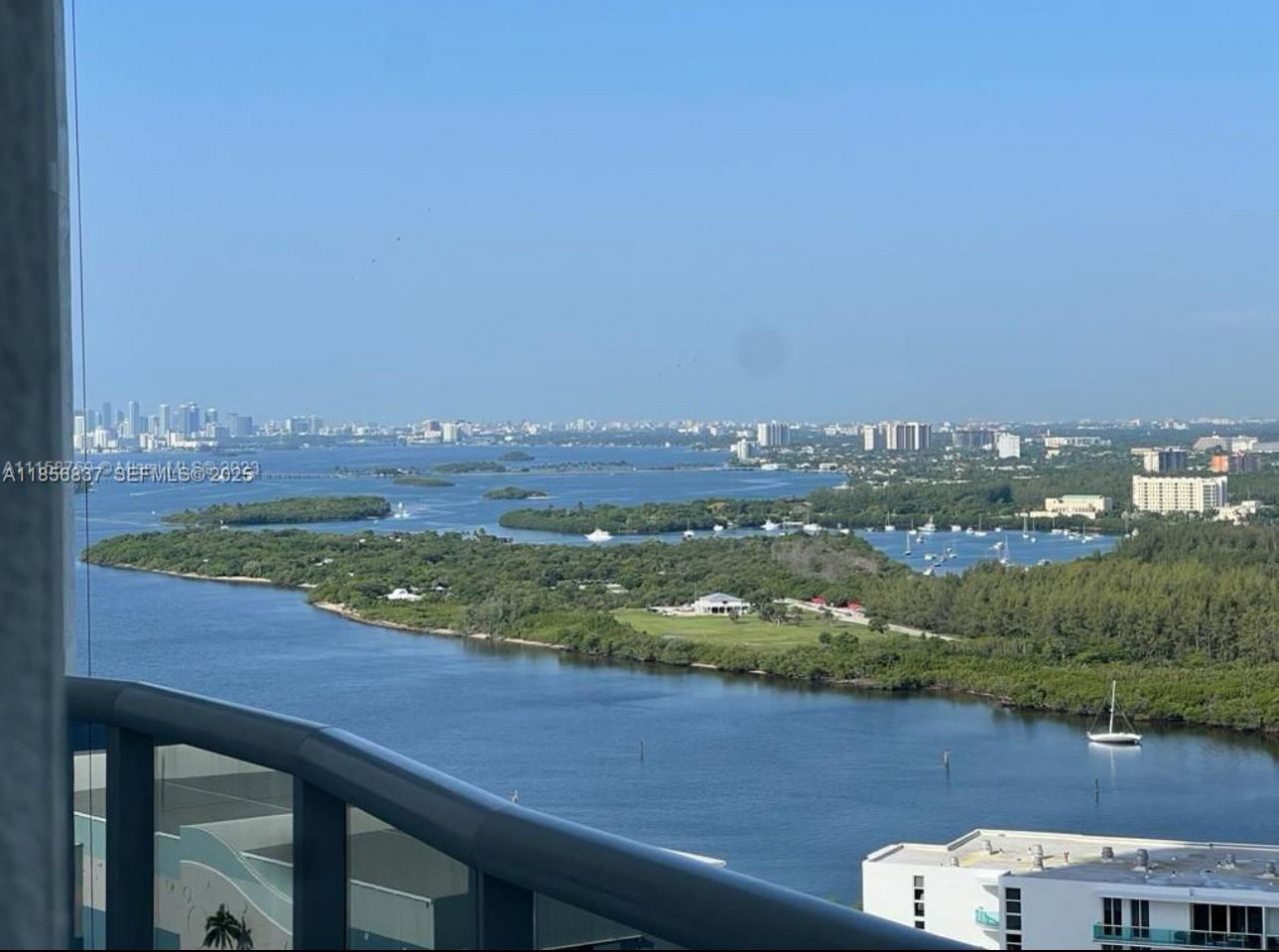 15811 Collins Ave, Unit 2805, Sunny Isles Beach, FL 33160 Photo