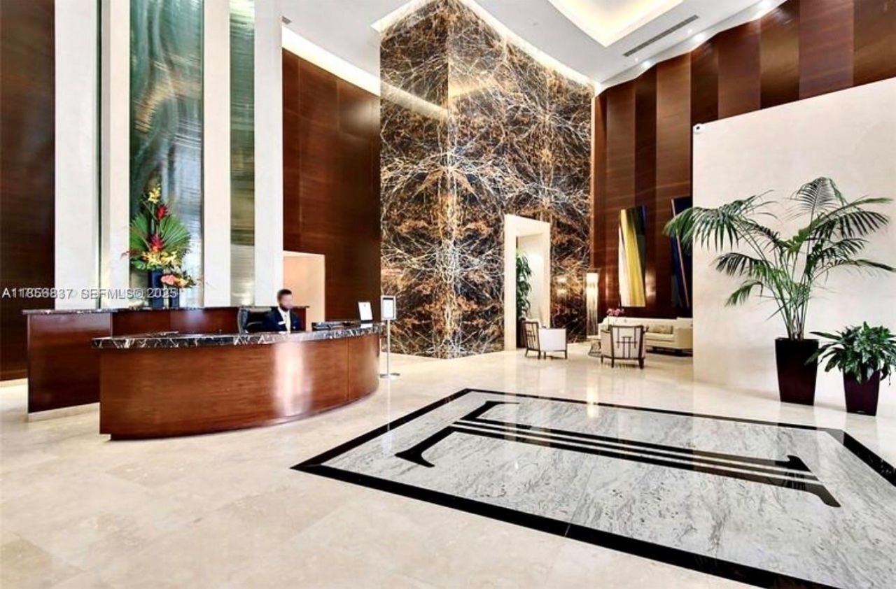 15811 Collins Ave, Unit 2805, Sunny Isles Beach, FL 33160 Photo