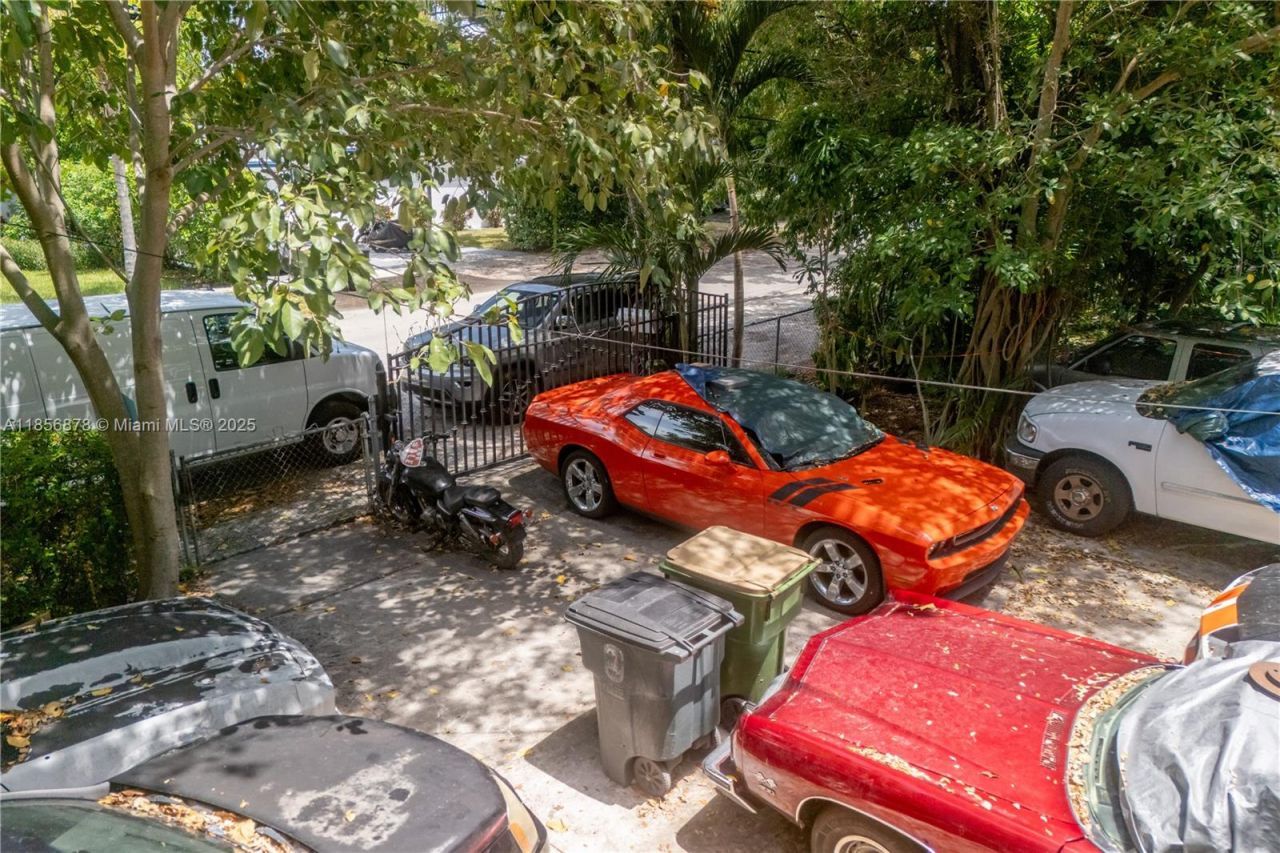 14350 NE 8th Ave, North Miami, FL 33161 Photo