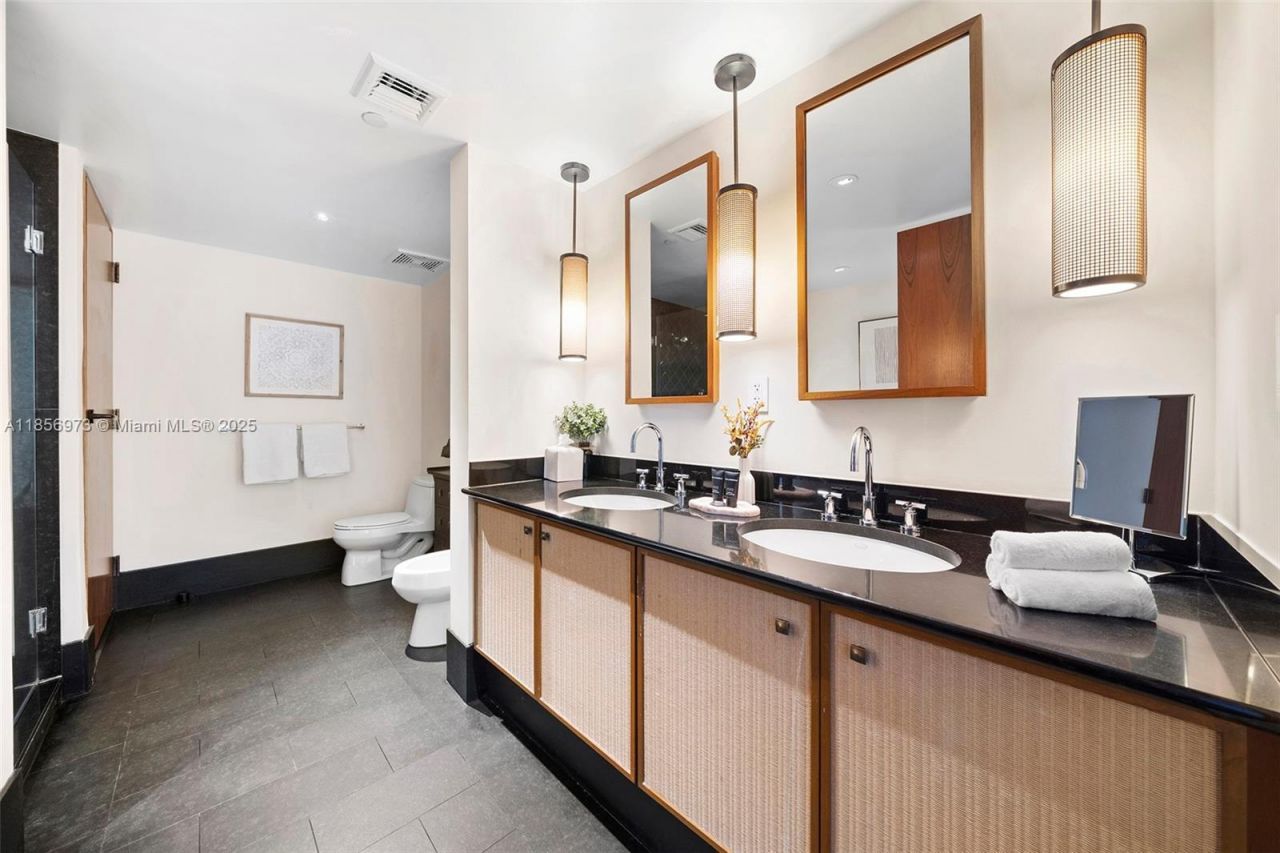 101 20th St, Unit 3803, Miami Beach, FL 33139 Photo