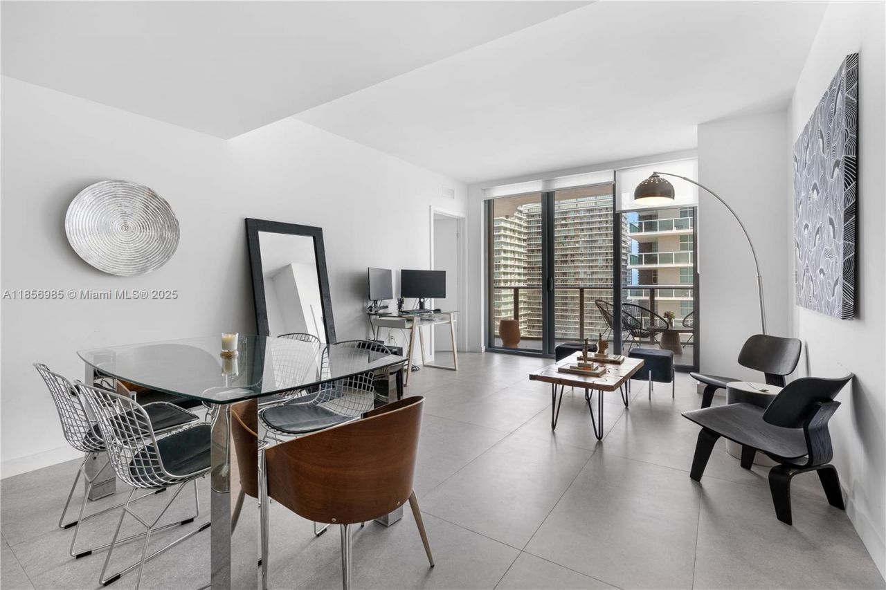 1300 S Miami Ave, Unit 2411, Miami, FL 33130 Photo