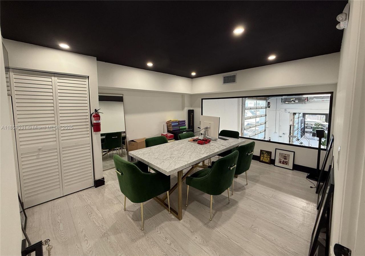 401 NW 79th St, Miami, FL 33150 Photo