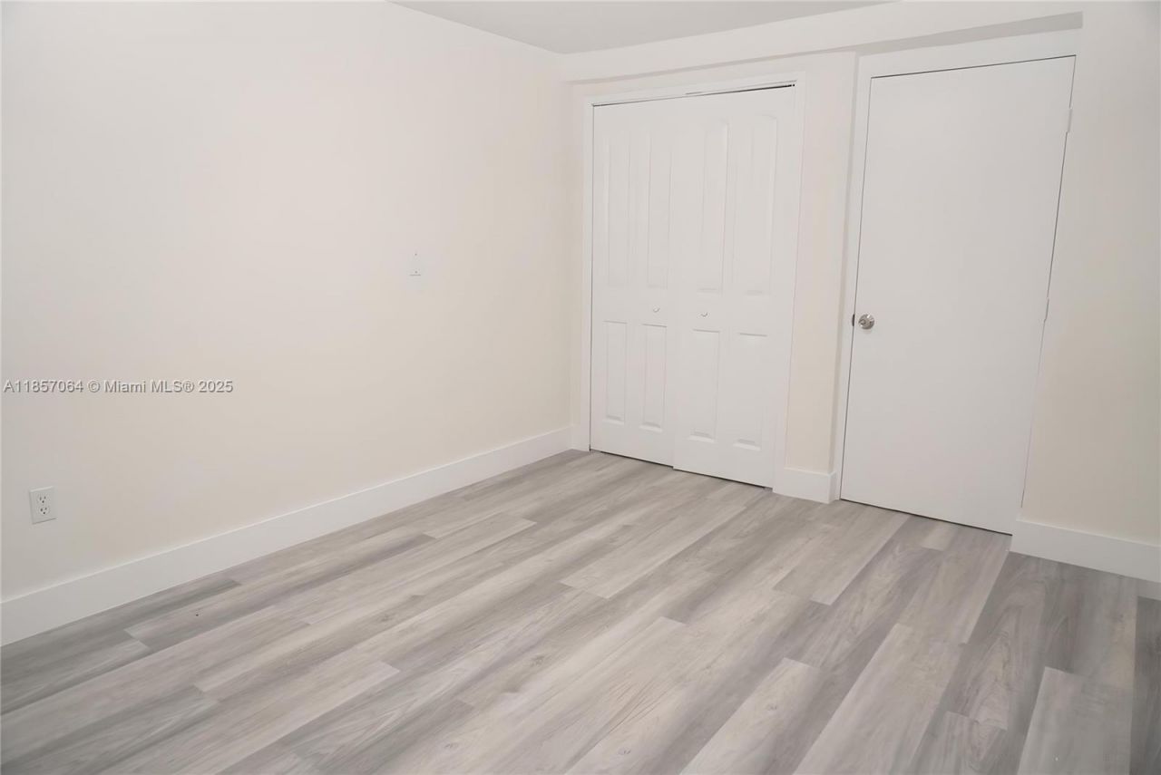 4851 E 8th Ct, Hialeah, FL 33013 Photo