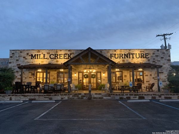 2209 E MAIN ST, Uvalde, TX 78801